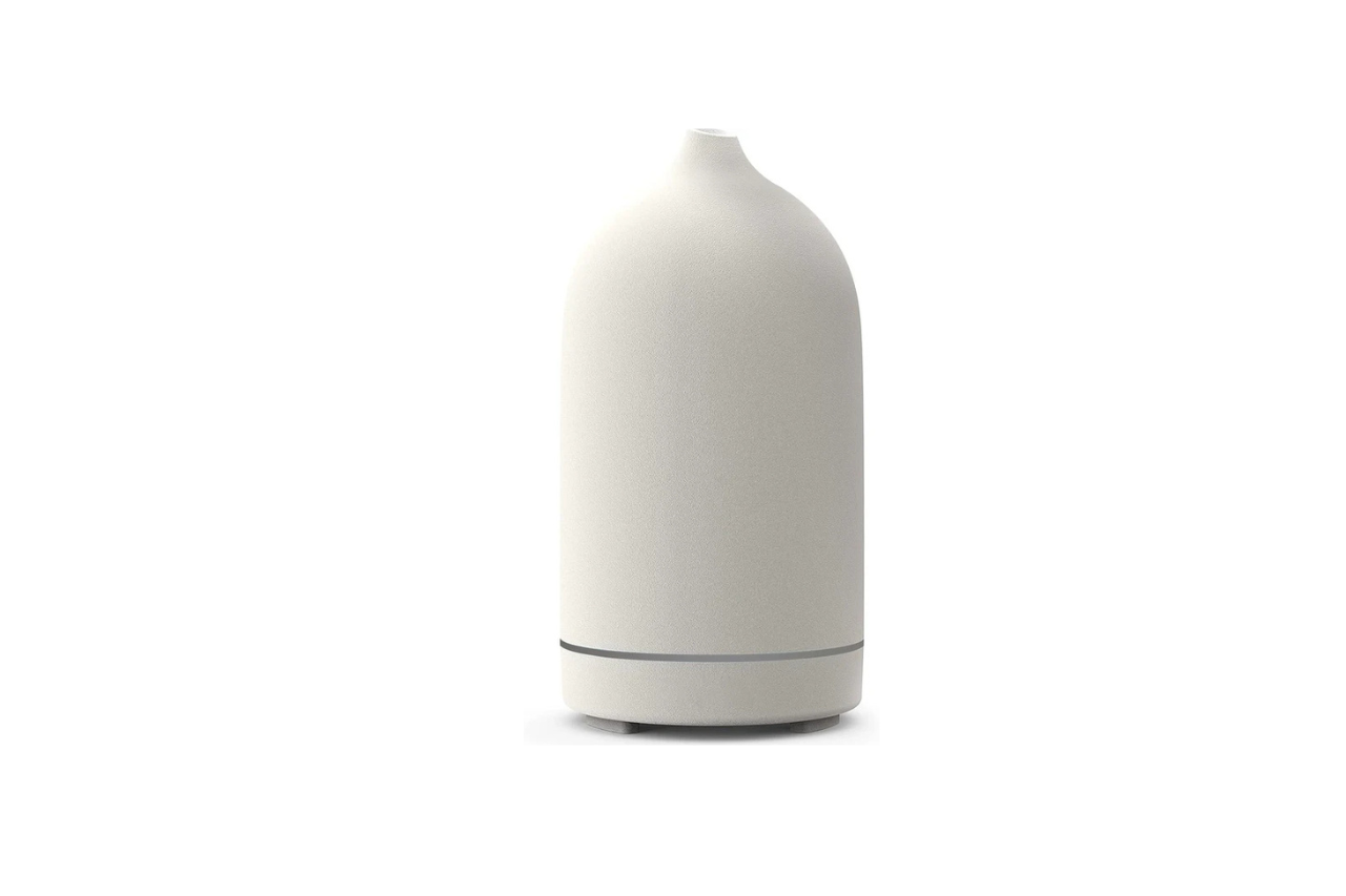 Ceramic  Essential Oil Diffuser Aromatherapy Diffuser - 150Ml (white) 